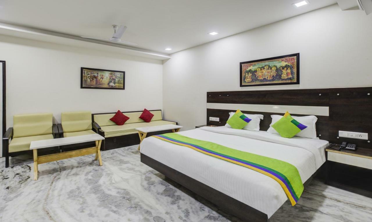 Hotel Royal Dezire 3*