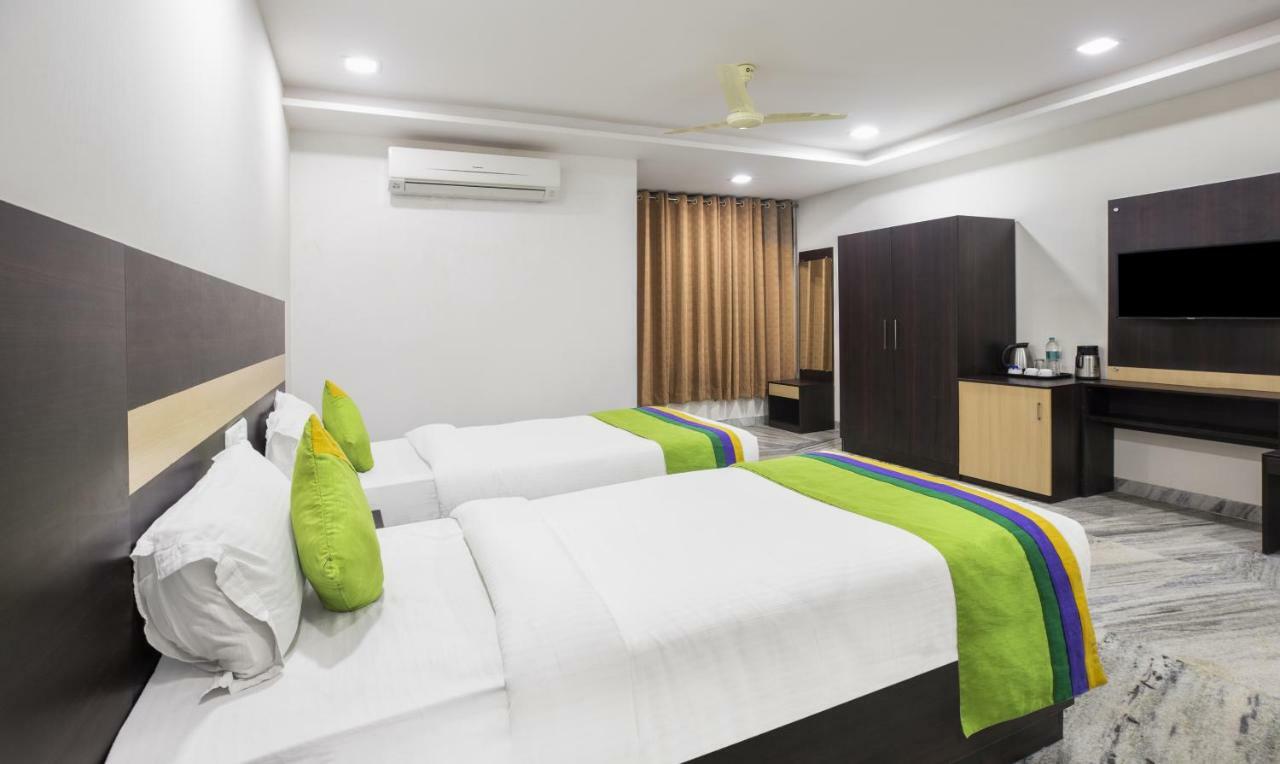 Hotel Royal Dezire 3*