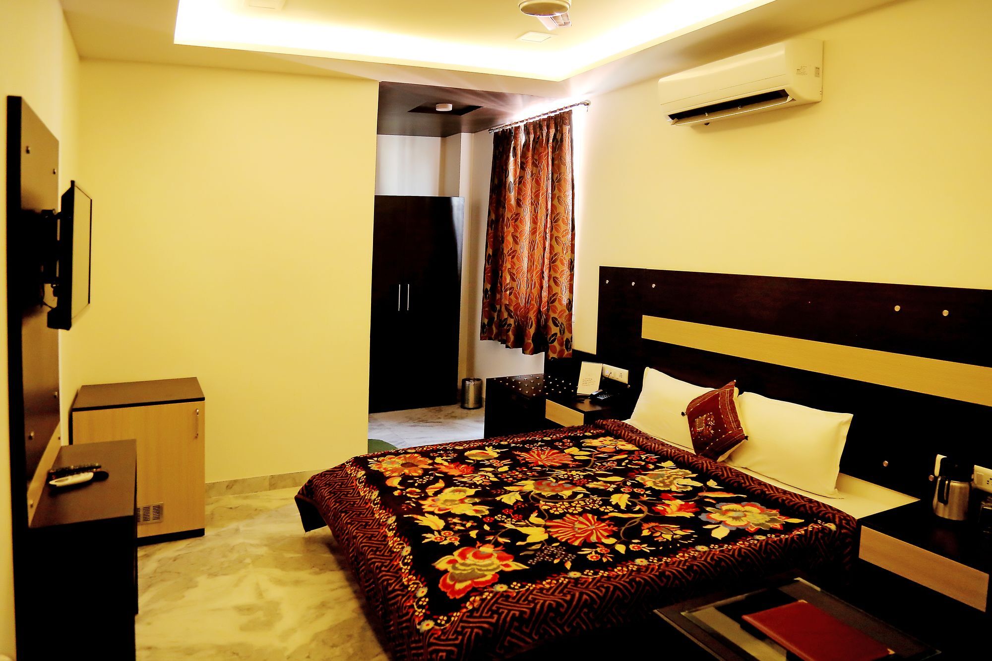 Royal Dezire 3* Udaipur